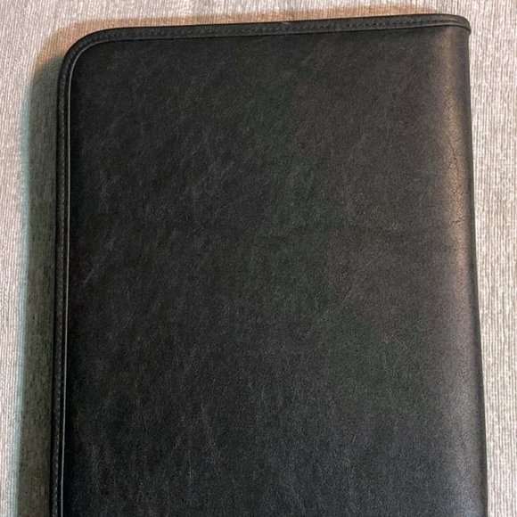 AIG Leeds Black Faux Leather Zip Around Organizer Portfolio Finance NEW - Picture 2 of 7